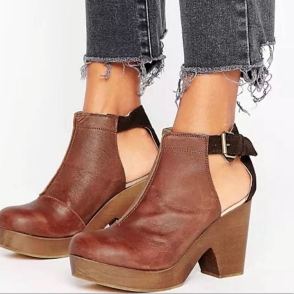 FREE PEOPLE Apple Orchard Clog